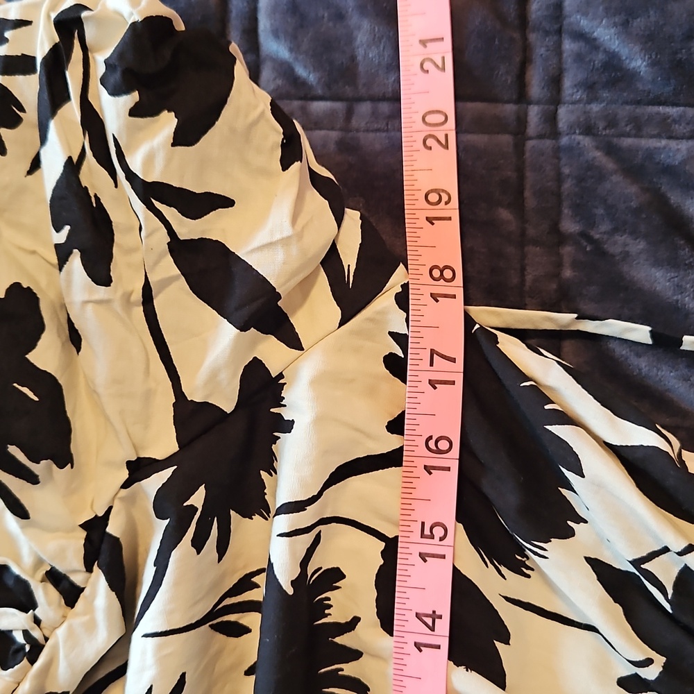 Moon River| Floral Cut-Out Shirred Midi | Sz L | Cottagecore, Longline, Maxi - Picture 9 of 10